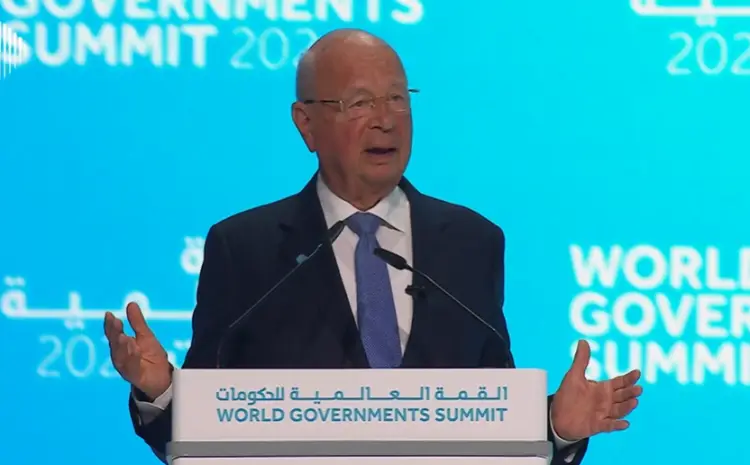  Klaus Schwab foresees “The Intelligent Age” at World Governments Summit