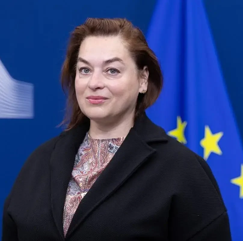 speaker-photo